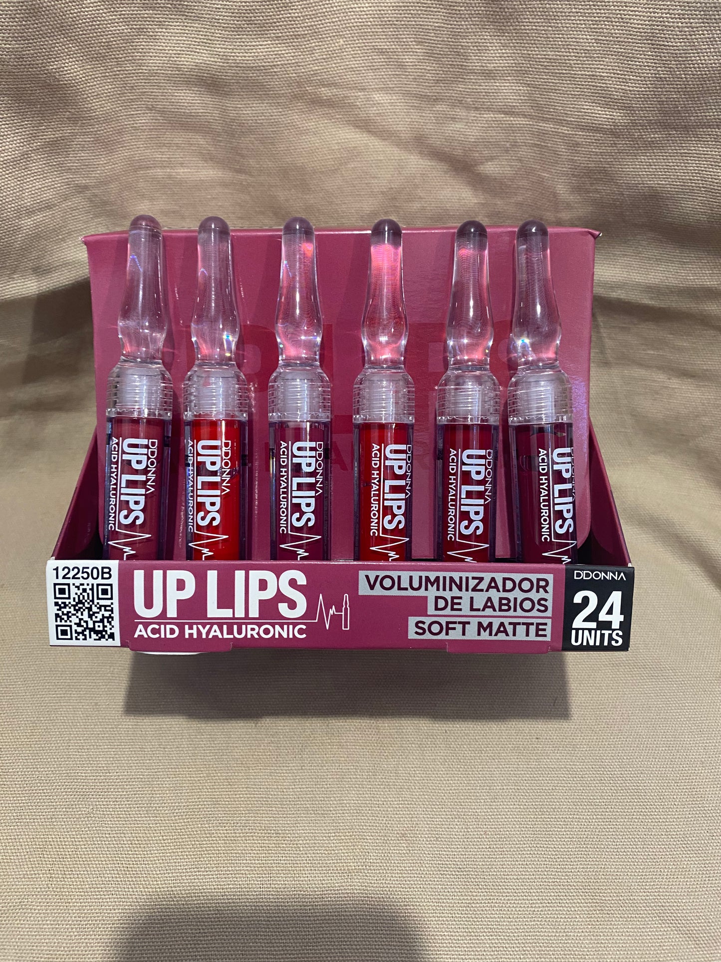 Gloss a lâacide hyaluronique