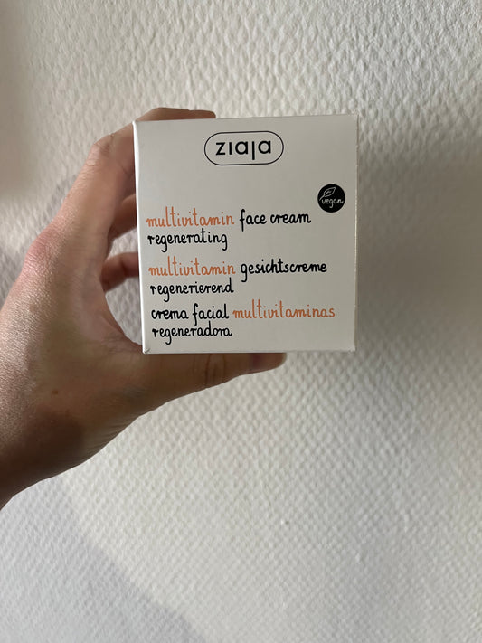 Crème de jour ( multivitamines )