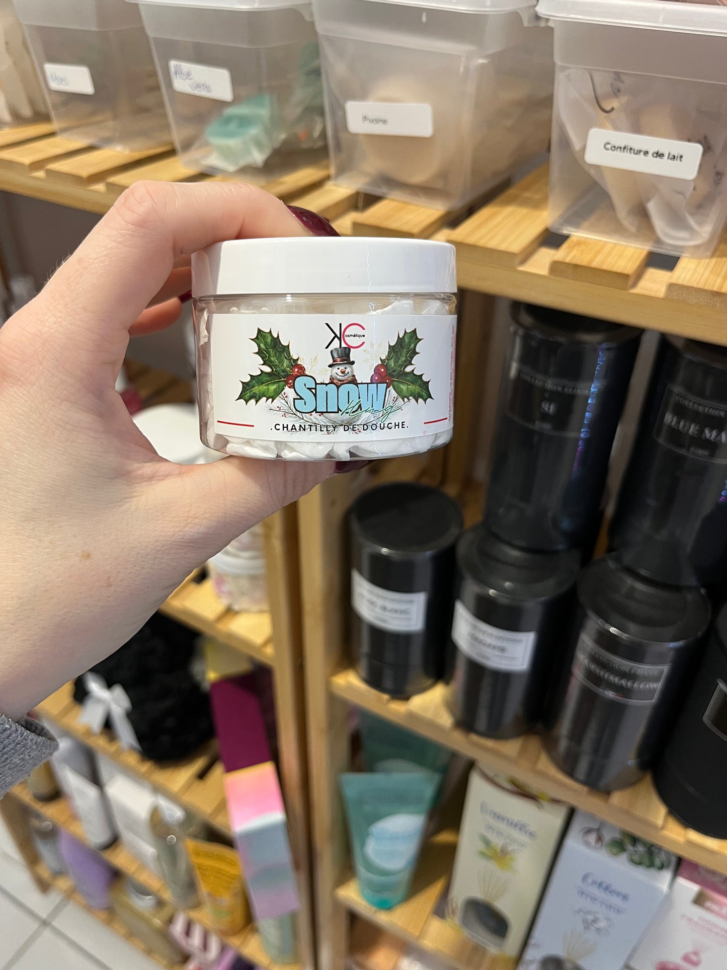 Chantilly de douche -Un parfum frais, propre et délicatement poudré